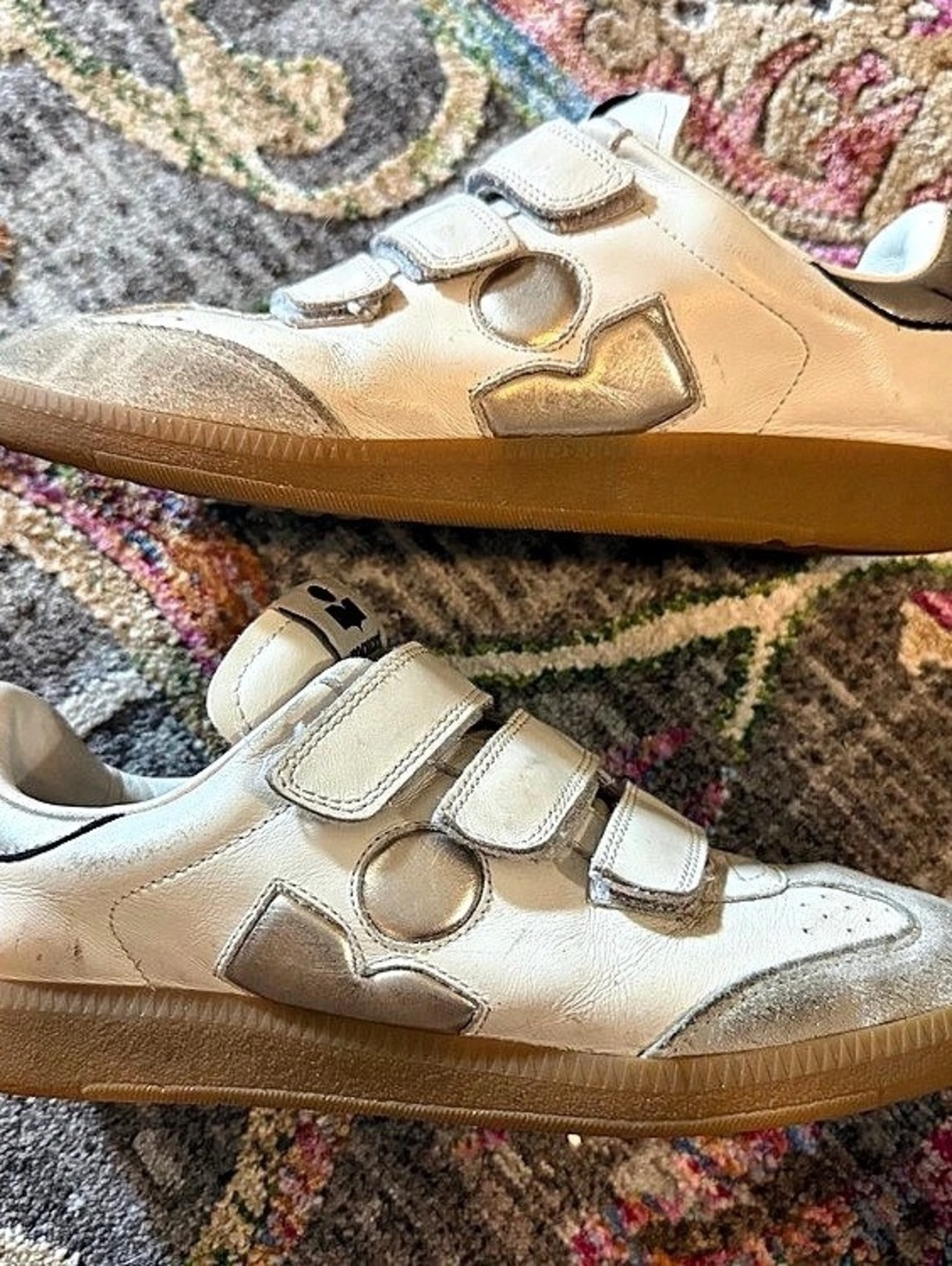 Isabel Marant size 36
Velcro Strap Sneakers in White & Gold